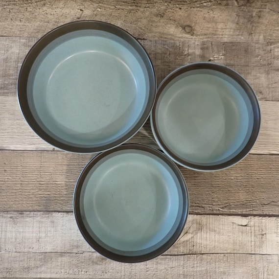 Vintage Arrowstone NAVAJO BLUE Fruit Bowl and Cereal Bowl Set of 3 Bowls Mid Century Modern BlueGold Brown Bands Kasuga Stoneware