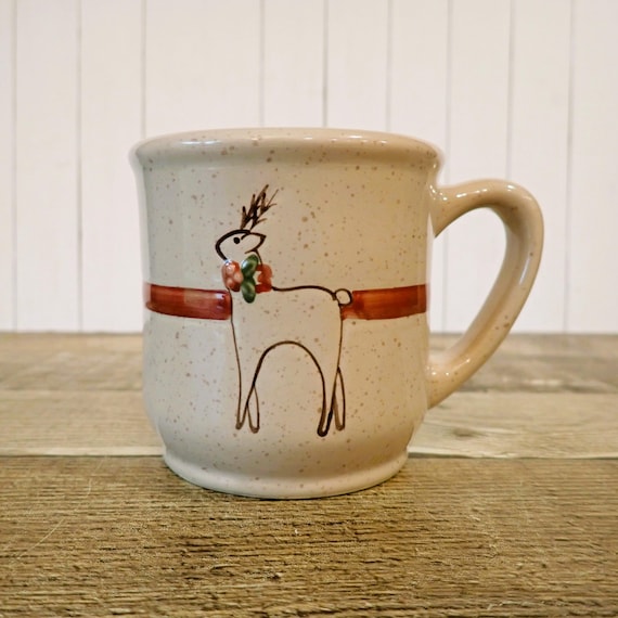 Vintage Tender Heart Treasures Stoneware Reindeer Deer Mug Tan Beige and Red Christmas Winter Coffee Cup
