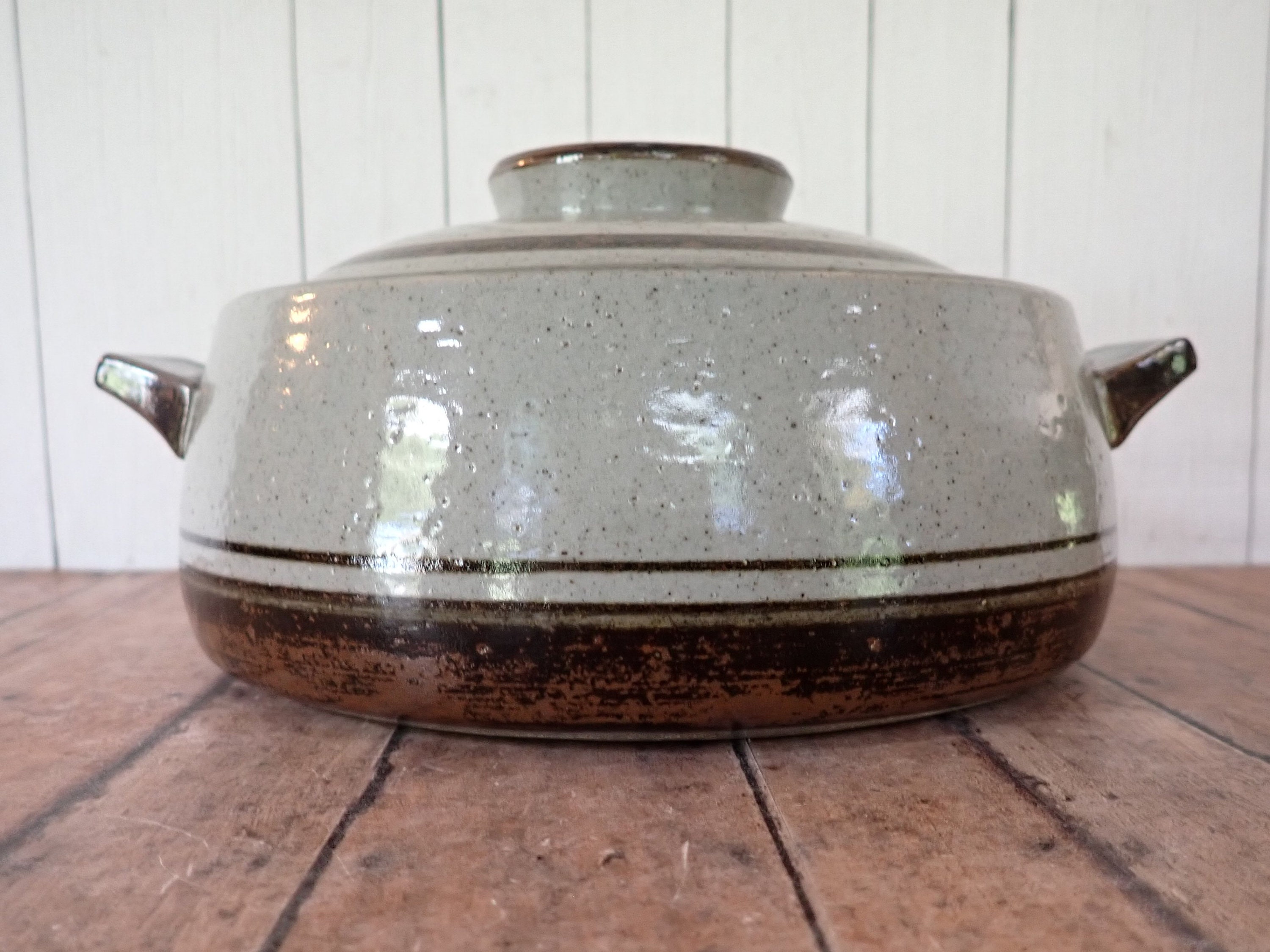 Vintage Otagiri SIERRA Round Stoneware Casserole Dish With Lid Gray vintage-otagiri-sierra-round-stoneware-casserole-dish-with-lid-gray