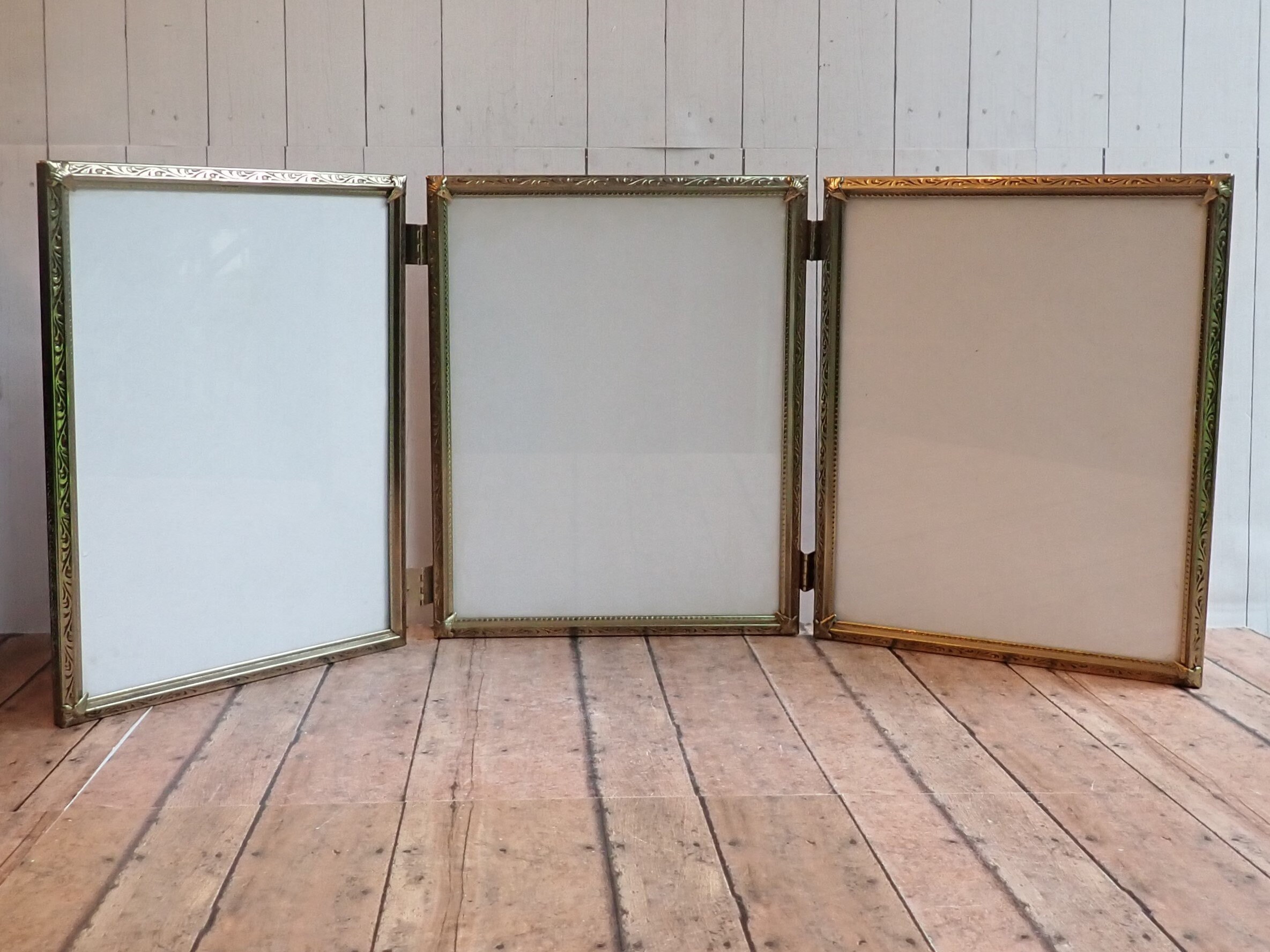 Vintage 8x10 Brass Gold Colored Metal Triple Hinged Three Part Photo