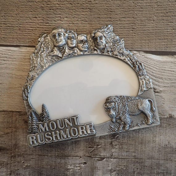 Vintage Pewter Silver Metal Mount Rushmore National Monument 3x5 Picture Frame 3" x 5" Pewter Frame