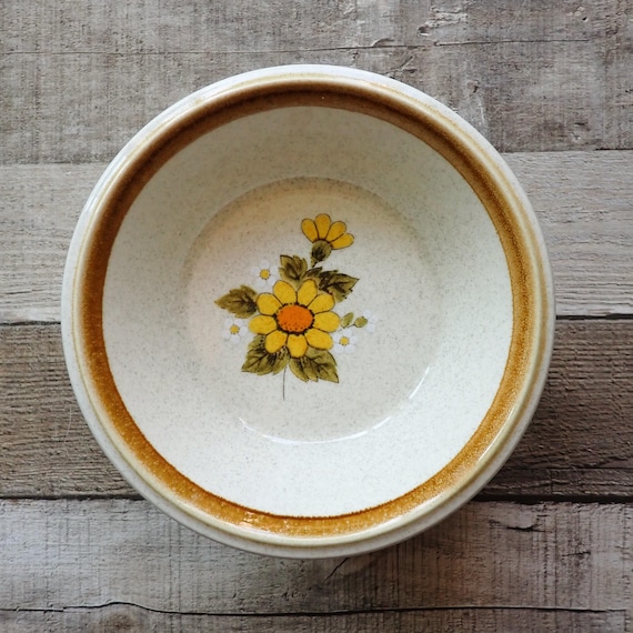 Vintage Mikasa Stone Manor MELISSA Cereal Bowl Set of 3 Tan Stoneware with Flower Floral Design