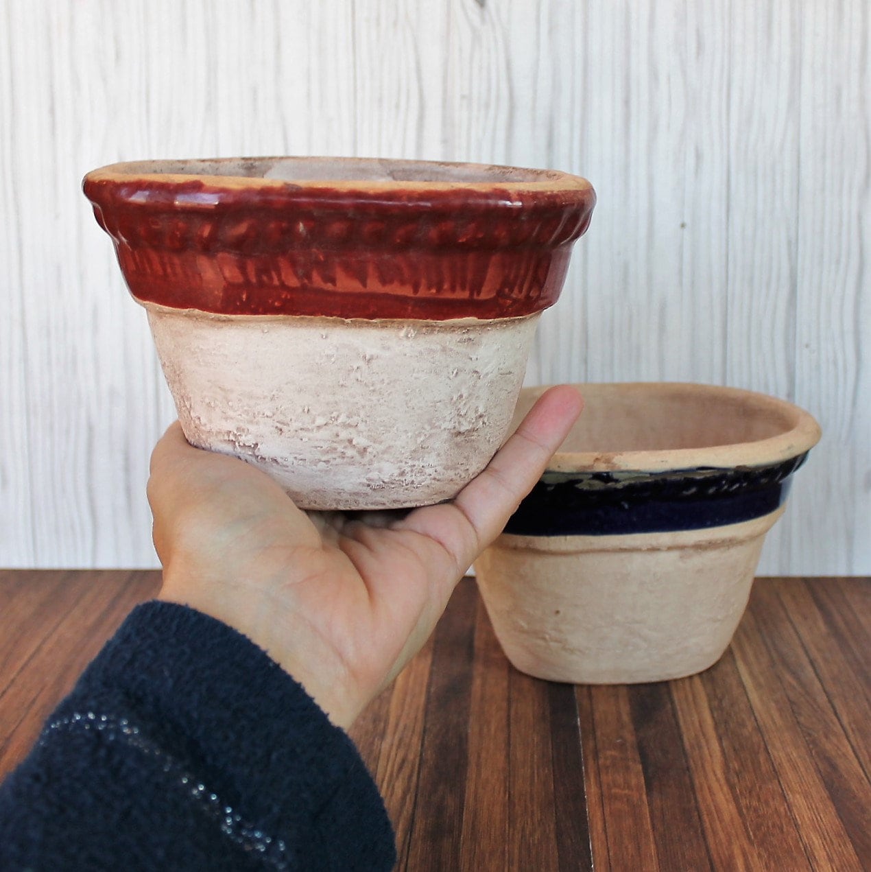 Vintage Rowe Pottery Works Stoneware Planter Flower Pot Set of 2 Tan