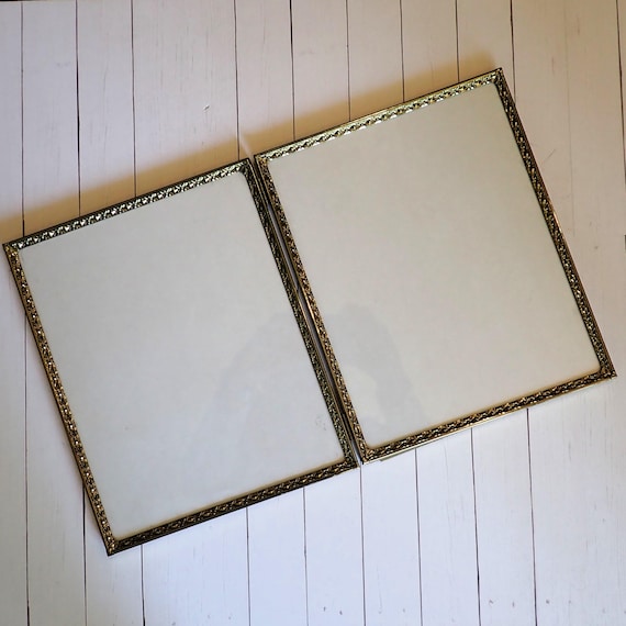 Vintage Brass Bronze Colored Metal Double Hinged Two Part Photo Picture Frame 8x10 Bi-Fold Large Sized Etched Leaf Design