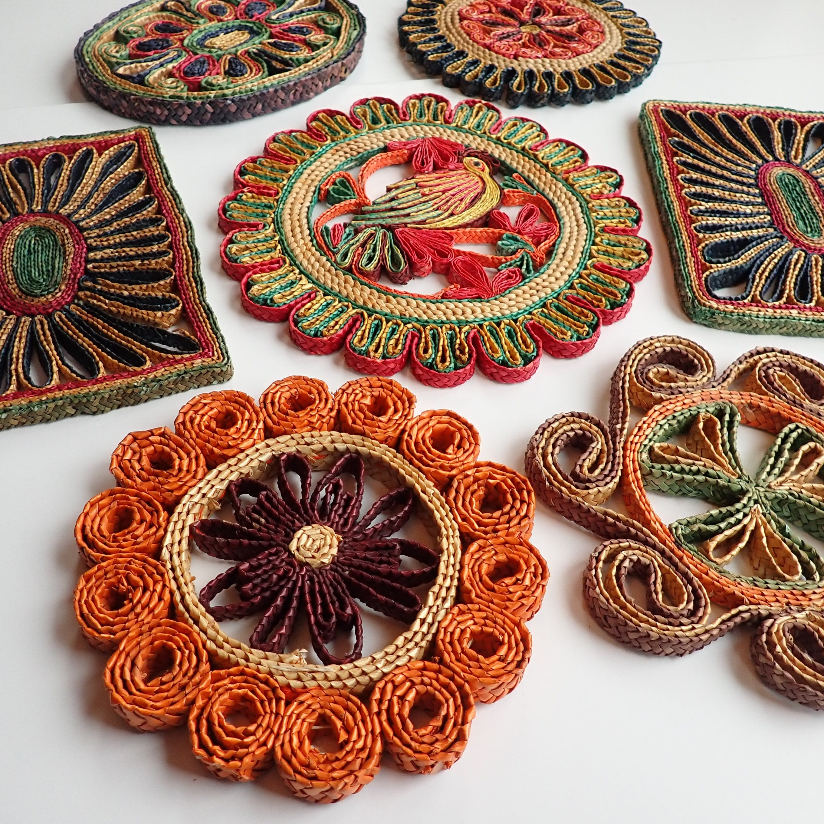 Vintage Wicker Rattan Woven Trivet Hotplate Set of 7 Colorful Tan Green ...