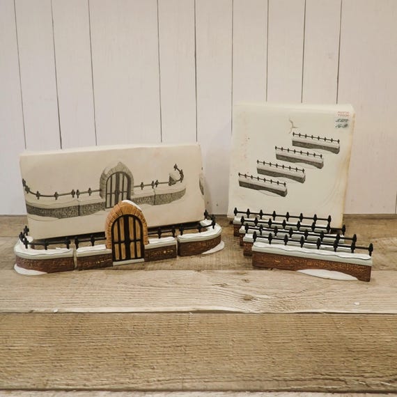 Vintage Dept. 56 Heritage Village Churchyard Gate and Fence and Fence Extensions Set