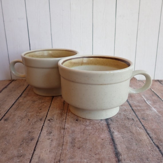 Vintage Hallkraft by Mikasa Premiere Potterskraft WILD STRAWBERRY Stoneware Footed Cup Set of 2 Cream with Brown Band P6002 Japan