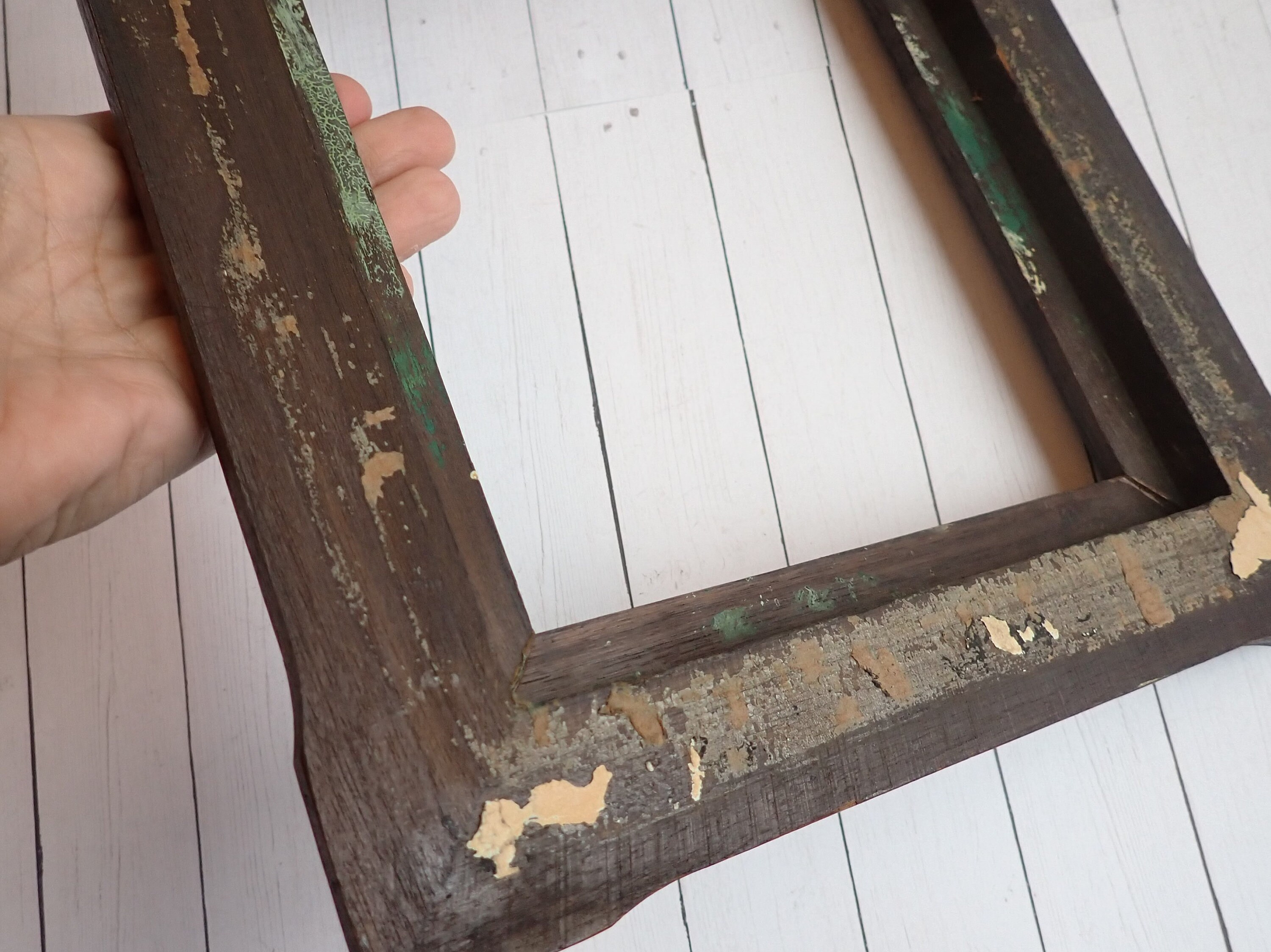 Vintage Wooden 8x10 Picture Photo Frame with Carved Etched Leaf Design