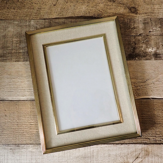 Vintage 5x7 Gold Plastic and Cream Fabric Photo Picture Frame 5" x 7"