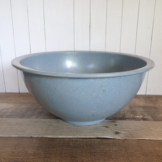 Vintage Texas Ware Melamine Large 11" Blue Confetti Bowl Mixing or Serving Bowl Size 125