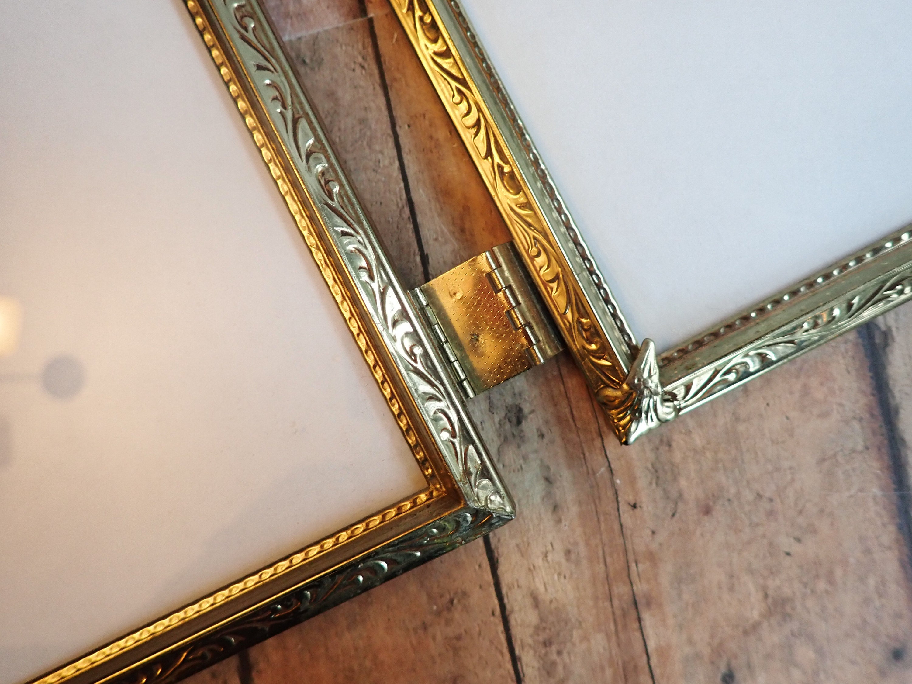 Vintage 8x10 Brass Gold Colored Metal Triple Hinged Three Part Photo