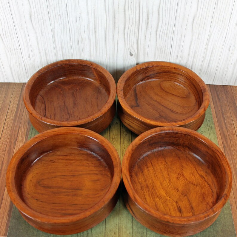 Vintage Wooden Salad Bowl Serving Set with Large Bowl 4 Individual Bowls and 2 Spoons Teak Wood Thailand Modern Style