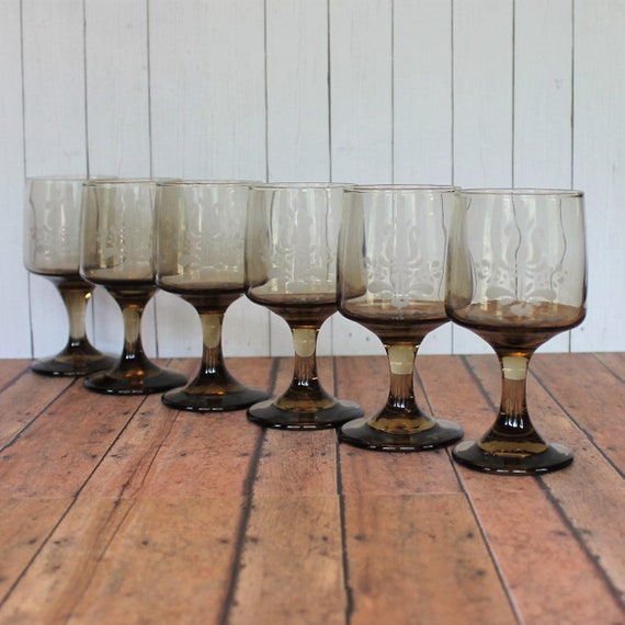 Vintage Pfaltzgraff VILLAGE 6 oz. Wine Glasses Set of 6 Etched Lotus Tulip Flower Design Smoky Tawney Brown