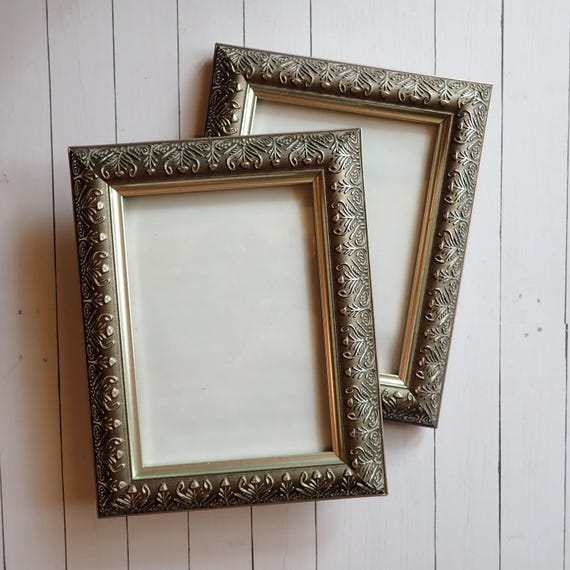 Vintage 5x7 Silver Gray Photo Picture Frame Set of 2 with Scroll Floral Leaf Design 5" x 7"