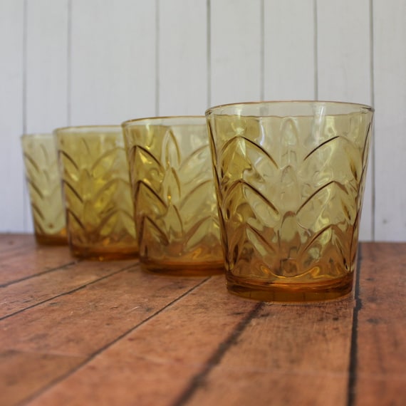 Vintage Continental Can Hazel Atlas Yellow Amber Old Fashioned Juice Glass Set of 4 with Chevron Leaf Design