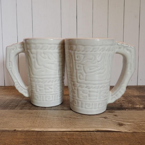 Vintage Frankoma Mayan Aztec White Grandmug Mug Set of 2 AS IS One with Repair