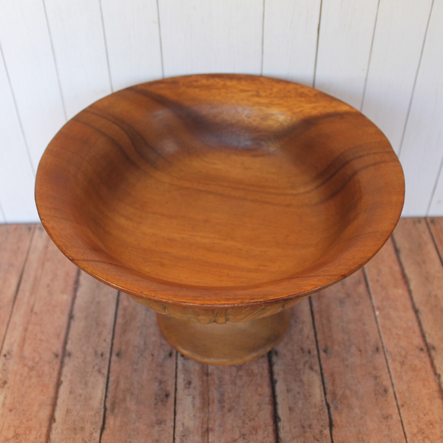 Vintage Wood Footed Pedestal Bowl with Carved Leaf Design Centerpiece Fruit Bowl Dish