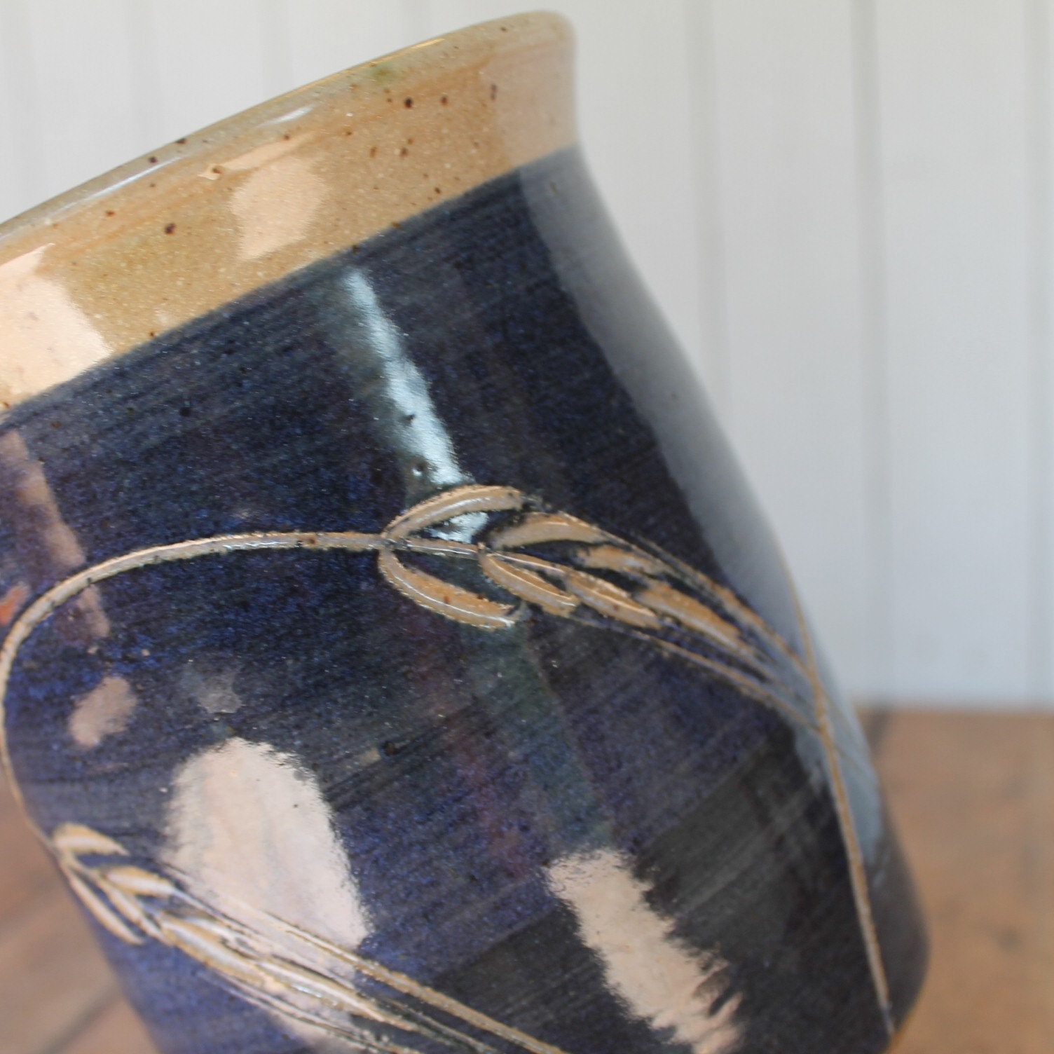 Vintage ANNAPOLIS POTTERY Stoneware Utensil Holder or Vase Blue and