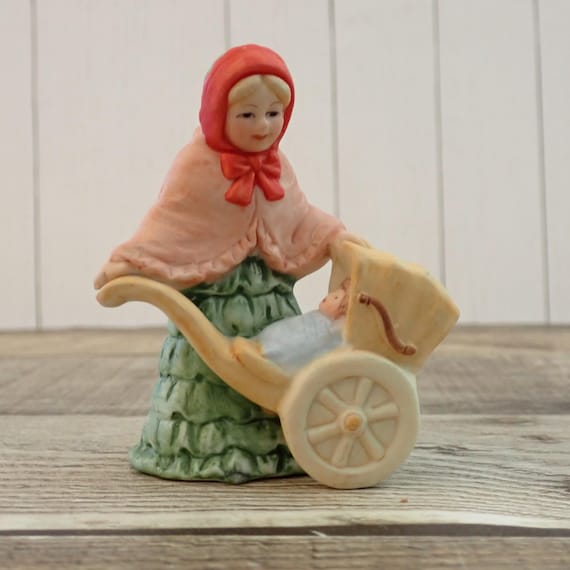 Vintage LEFTON Colonial Village Accessory The Eberhardts Mother and Baby Village People Accessories 05827