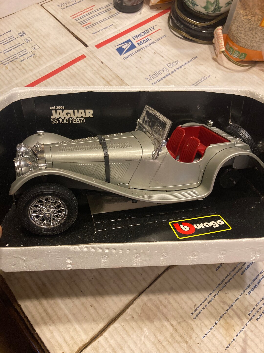 Voiture Bburago Jaguar SS100 1937 1/18 réf 3006 avec boîte d'origine - Jeux & Jouets