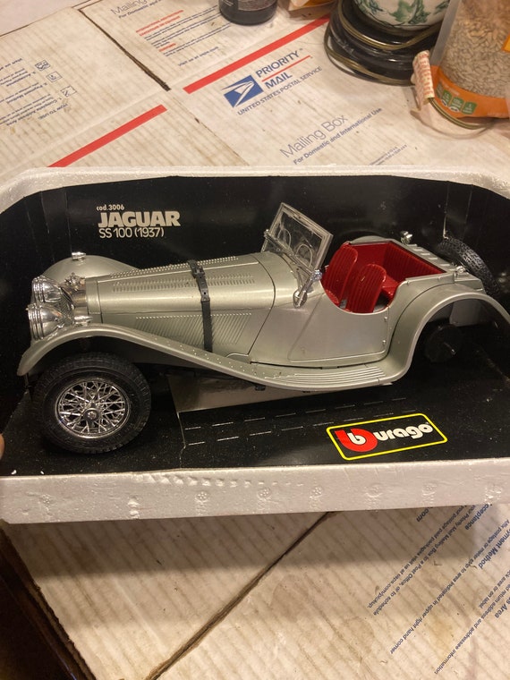 Vintage BBURAGO (burago) JAGUAR SS 100 (1937), Mint, New in the