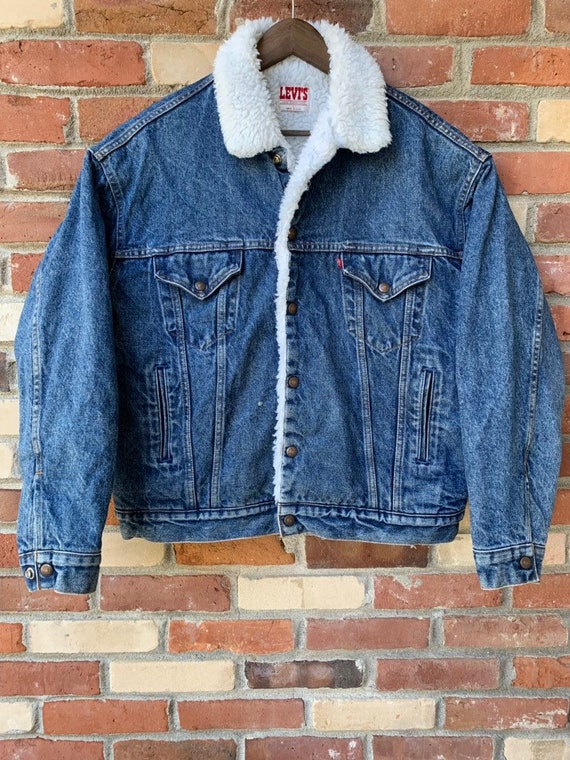 levi sherpa jacket sizing