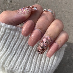 Gold Nails, Glitter Nails, PressOn Nails, Press On Nails, Rose Gold Nails, Gold Glitter, Rose Nails, Coffin Nails, Nail Art, Chunky Glitter