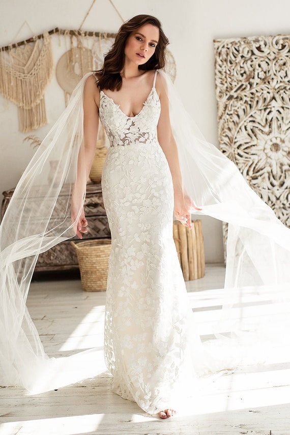 boho sheath wedding dress