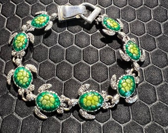 Pulsera Tortuga Amarilla y Verde Fabricada en Plata de Ley