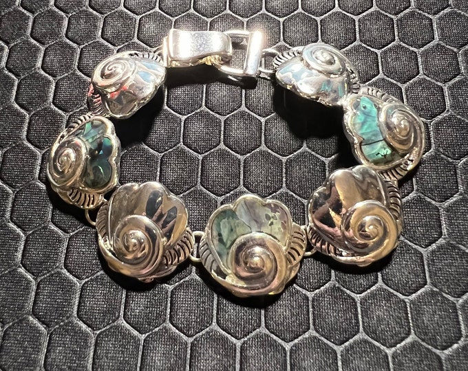 Seashell Bracelet with Green Abalone Stones Made of Sterling Silver