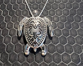 Turtle Traditional Necklace Made of Sterling Silver