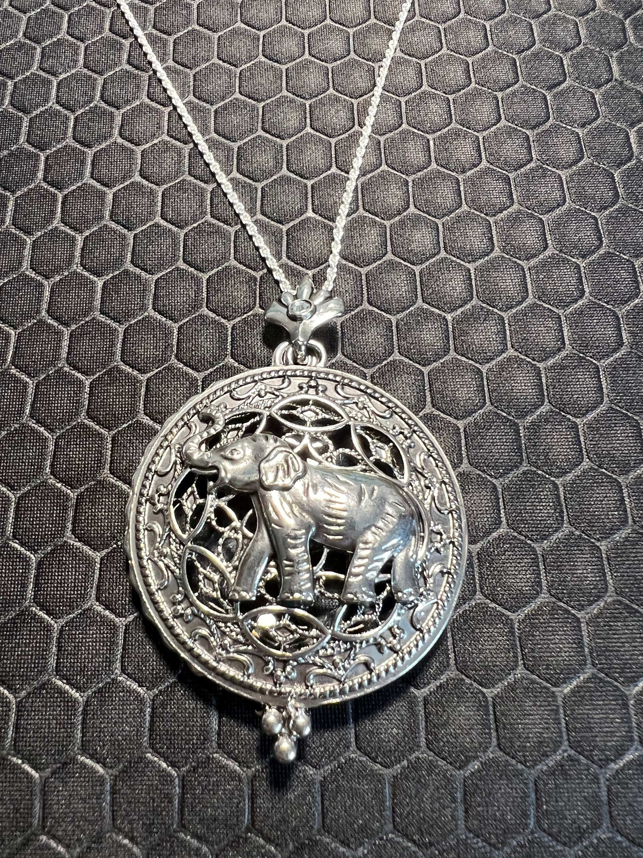 Silver Elephant Necklace - Etsy