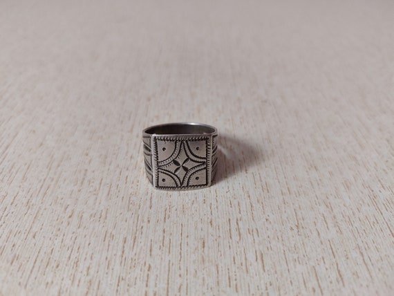 Antique Silver Berber Ring from Morocco, Size US … - image 2