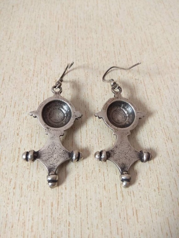 Moroccan Silver Southern Cross Earrings with Cora… - image 5