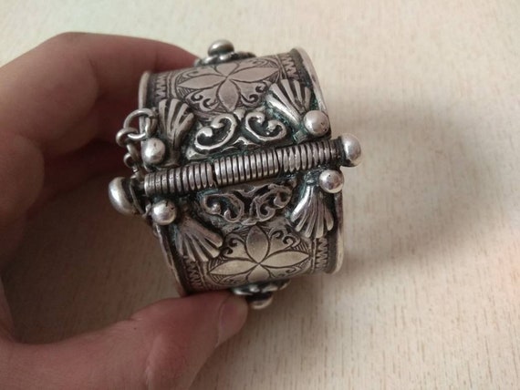 Antique Silver Berber Bracelet from Morocco, Berb… - image 8