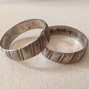 Paar antikes Silber Berber Armband aus Marokko, Berber Armbänder, marokkanischer Schmuck