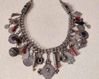 Antique Silver Berber Pendant Necklace: Moroccan Tribal Jewelry