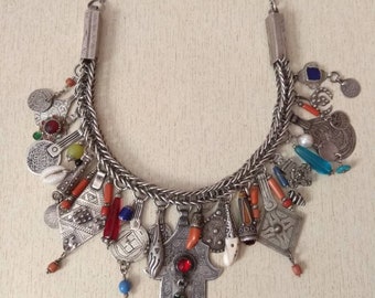 Antique Silver Berber Necklace from Morocco with Old Silver Pendants, Berber Necklaces, Moroccan Jewelry