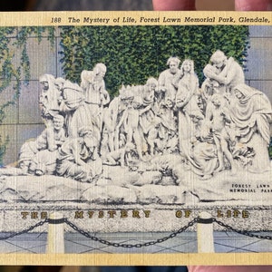 Carte postale antique cool du mystère de la vie, Forest Lawn Memorial Park à Glendale, Californie