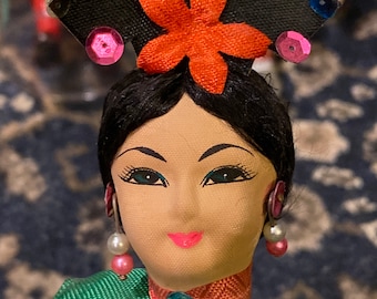 Lovely Vintage 9-1/2” Thai Woman Doll