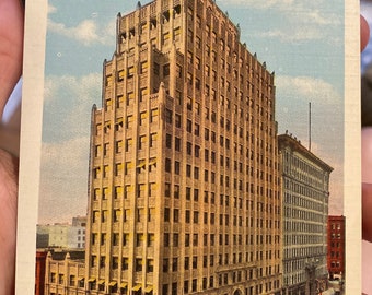Beautiful Antique Linen Postcard Of The Paulsen Medical and Dental Building in Spokane, Washington