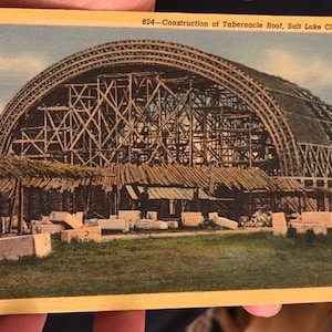 Cartão Postal De Linho Linda Mórmon LDS Construção do Telhado do Tabernáculo em Salt Lake City, Utah