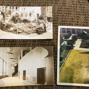 Bela coleção de 3 cartões postais vintage RPPC com foto real do Rockefeller Center na cidade de Nova York