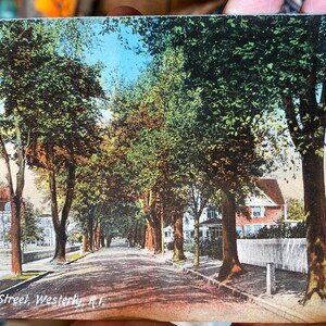 Cooles antikes Leinen 1911 Postkarte der Elm Street in Westerly, Rhode Island