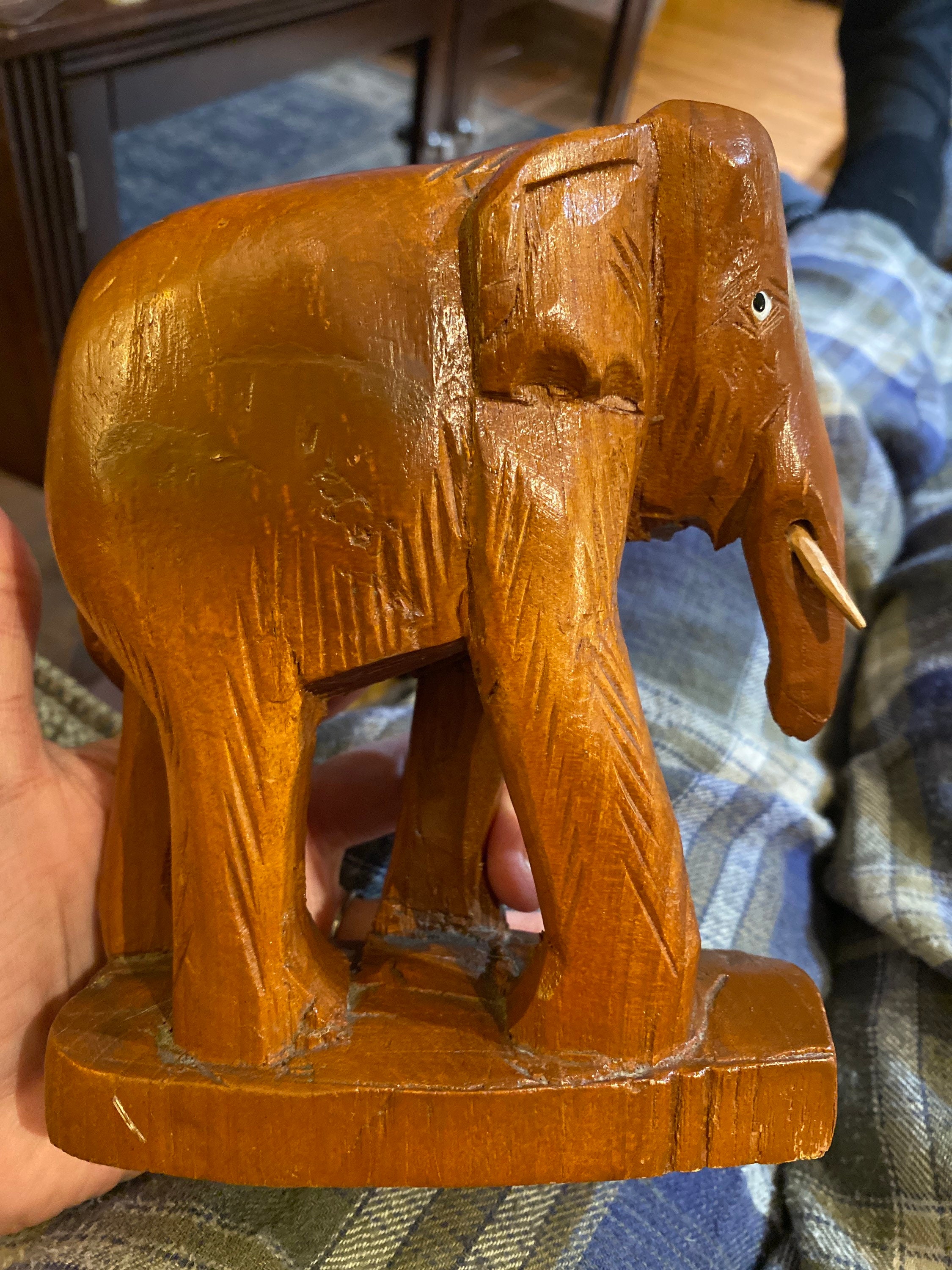 素晴らしい手彫りのヴィンテージ木製象 - Etsy 日本