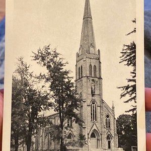 Impressionante cartão postal com foto real RPPC da Igreja Católica de Santa Rosa em Perrysburg, Ohio