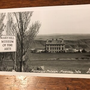 Cartão postal com foto não utilizada RPPC Maryhill Museum of Fine Arts Ellis 5853 Washington