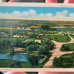 Wunderschöne antike Leinenpostkarte von Murphy Park in Taylor, Texas