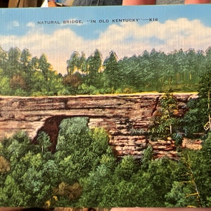 Wunderschöne Antike Leinen Postkarte von Natural Bridge in Old Kentucky östlich von Winchester