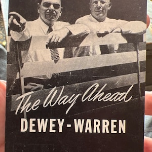 Coole Antike Vintage Postkarte "The Way Ahead Dewey-Warren"